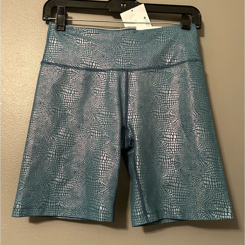 NWT Lot of Calvin Klein Performance Sz Small High Waist Biker Athletic Shorts! - Picture 2 of 14